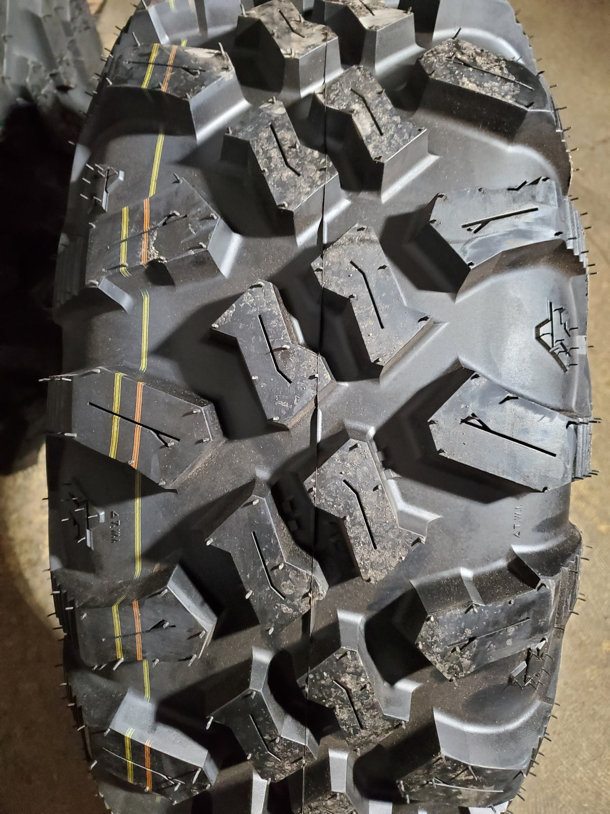 TUSK MEGABITE BSW AT 27 9 14 65M 8PLY ATV/UTV TIRE 203271017068D19F64C8