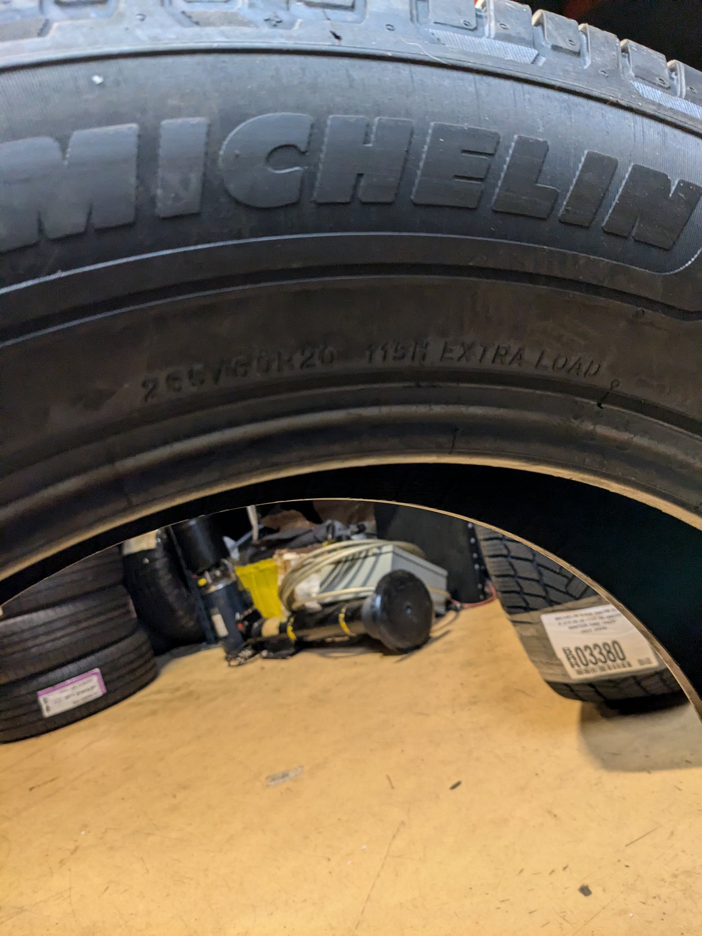 2 MICHELIN DEFENDER LTX M/S 2 BSW P 265 60 20 115H XL ALL SEASON TIRE 20062