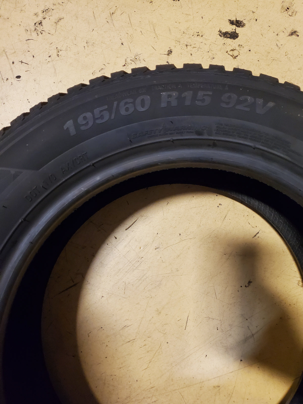 2 KUMHO SOLUS 4S HA32 BSW P 195 60 15 92V XL ALL WEATHER TIRE 2360163