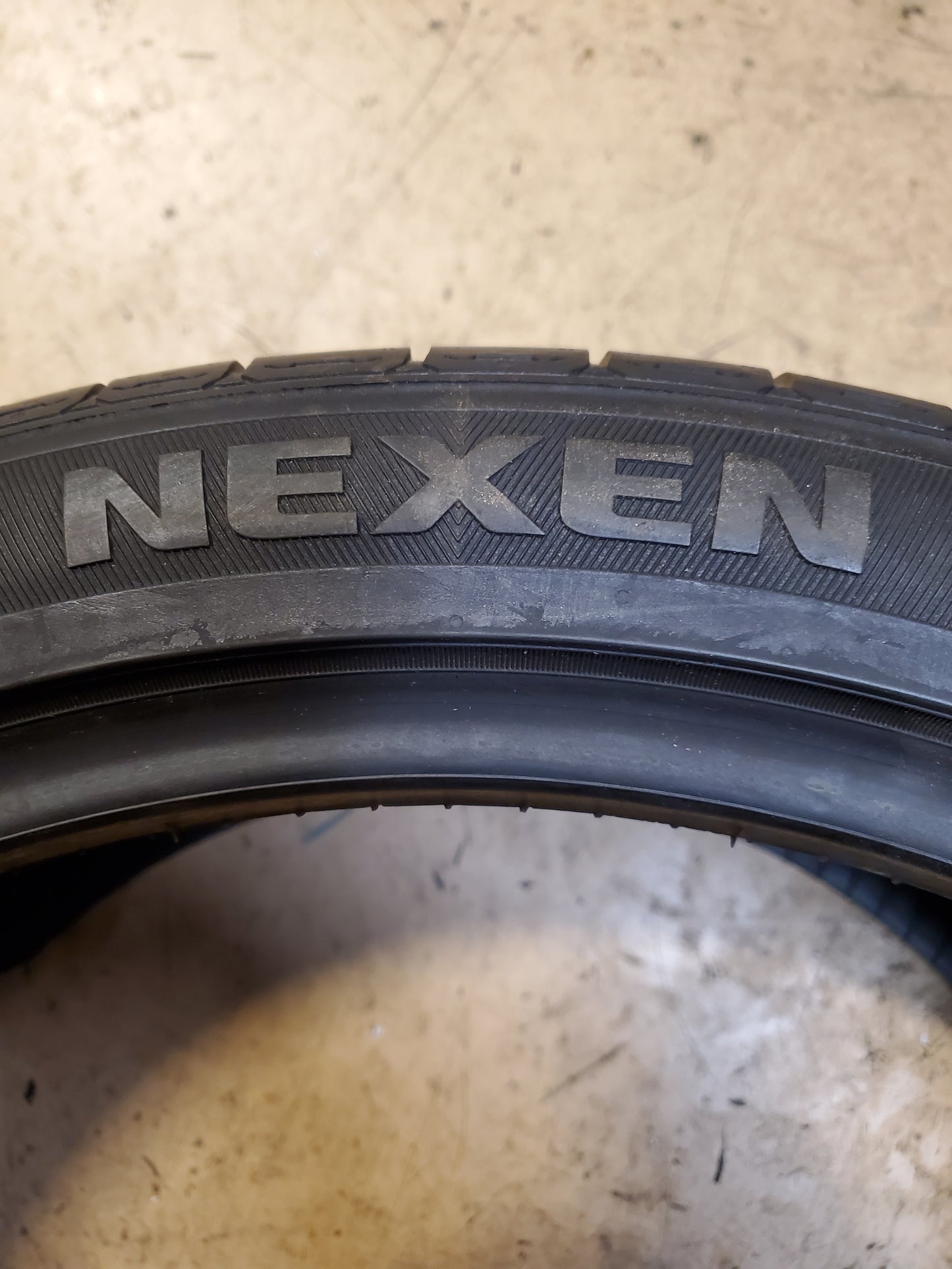 NEXEN NFERA AU7 BSW P 27 35 20 102Y UHP TIRE 15625NXK
