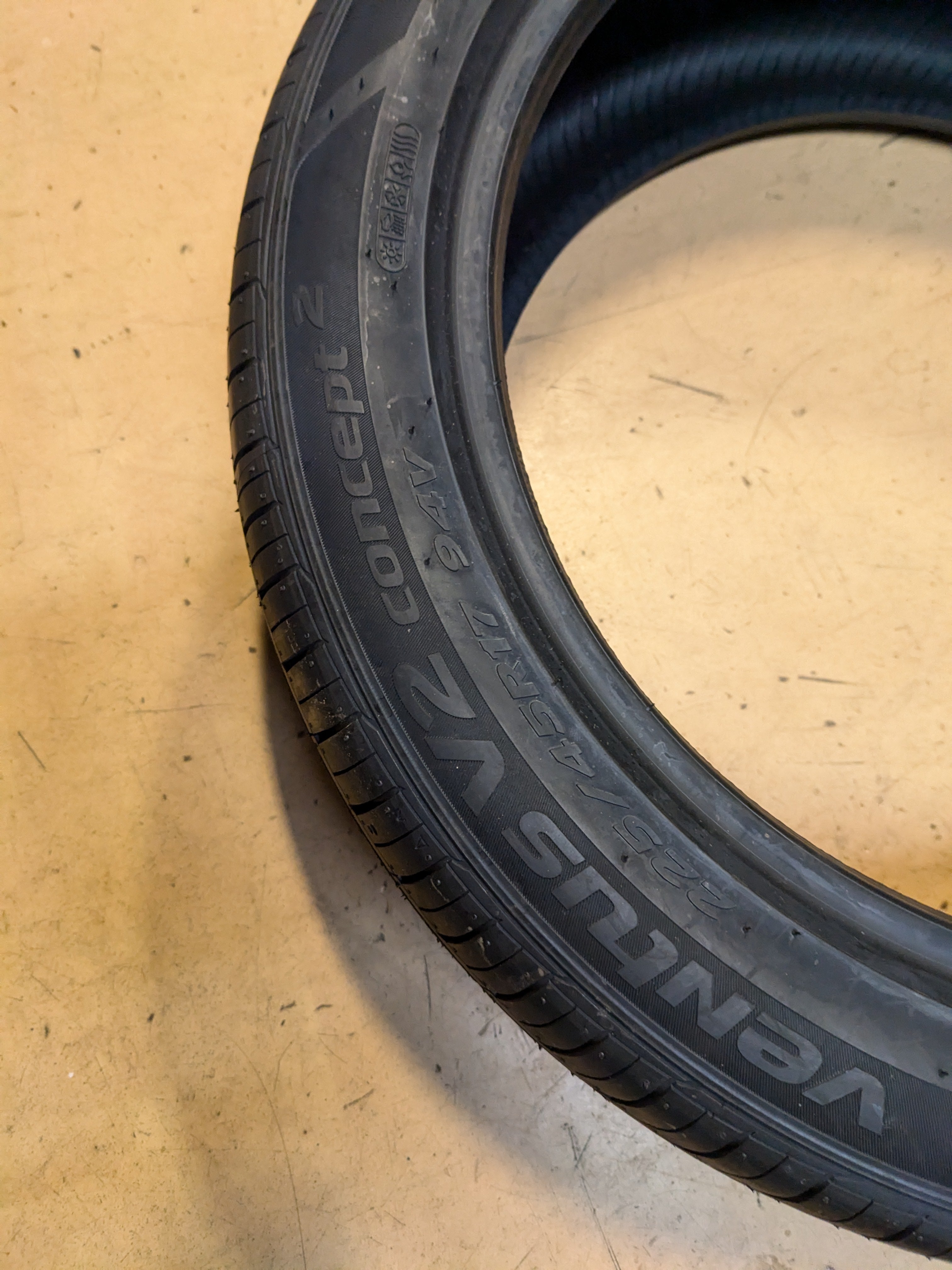 HANKOOK VENTUS V2 CONCEPT 2 P 225 45 17 94V SL ALL SEASON TIRE 1014365