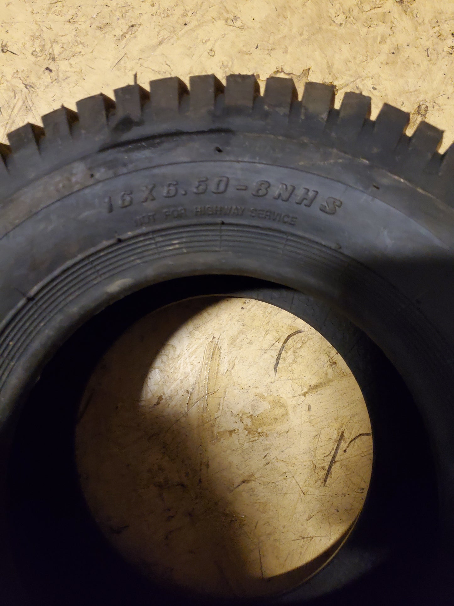 CARLSTAR TURF SAVER BSW 16 6.5 8 2PLY LAWN TIRE 5110951