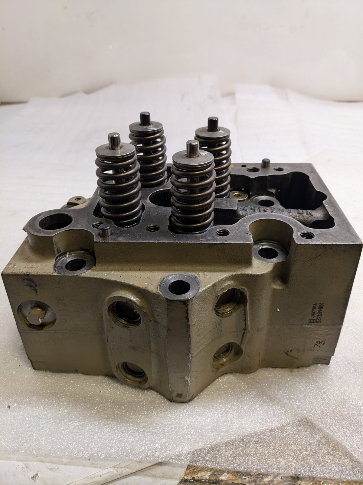 CUMMINS 4916793 2866707 CYLINDER HEAD ASSEMBLY FOR CUMMINS ENGINE QSK60 CM850 REMANUFACTURED B2