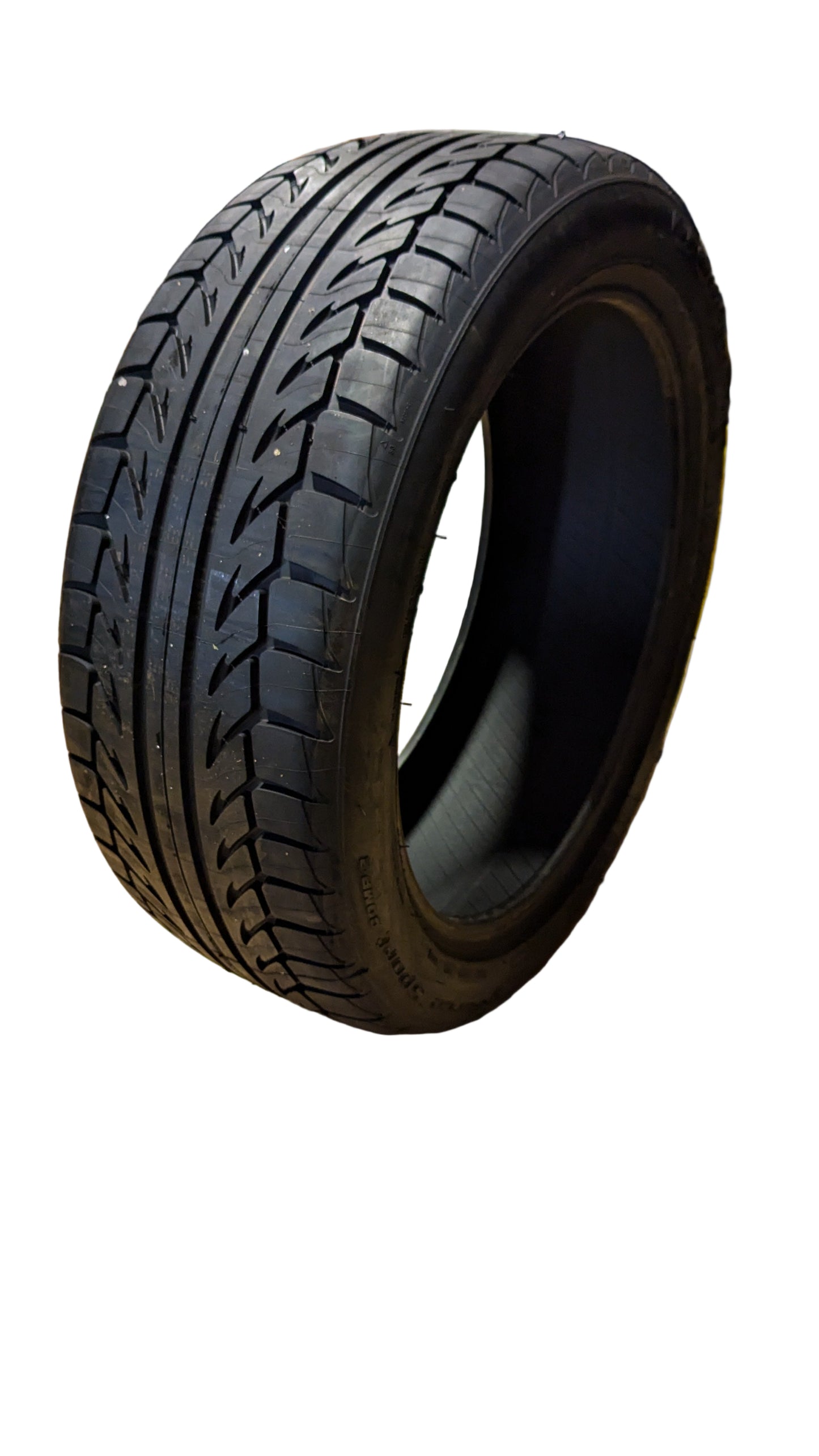 NOS BFGOODRICH GFORCE SPORT COMP2 BSW P 245 45 20 103W XL TIRE 77147