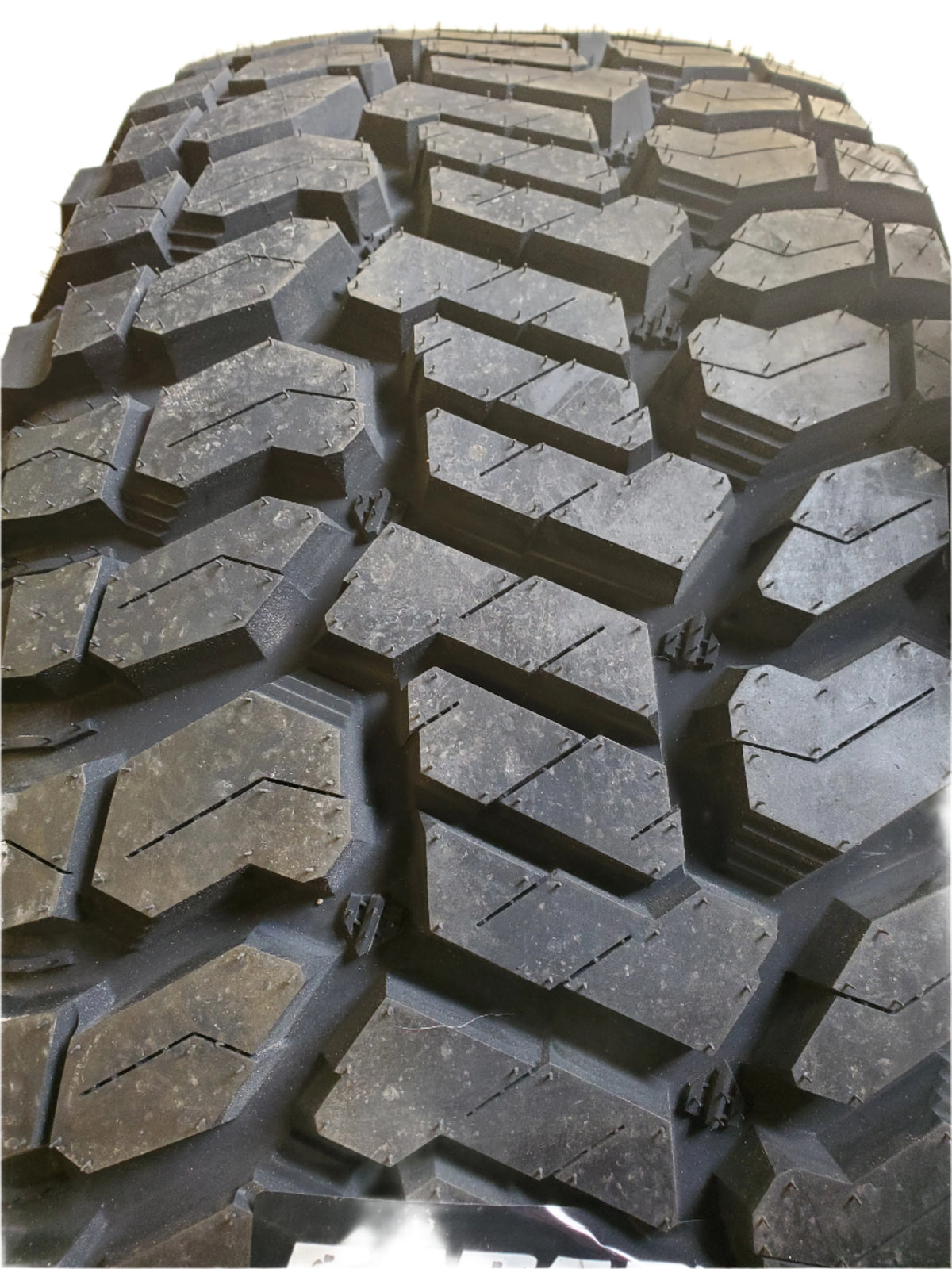 RADAR RENEGADE R/T BSW LT 35 12.50 18 123Q 10PLY RUGGED TIRE RASYTH0267