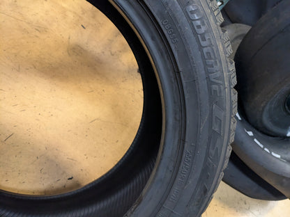 NOS TOYO OBSERVE GSI-5 BSW P 255 50 19 107H XL WINTER/SNOW TIRE 130950