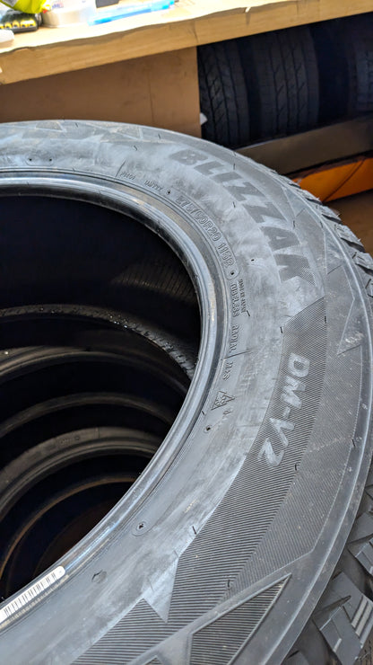 BRIDGESTONE BLIZZAK DMV2 BSW P 275 60 20 115R WINTER TIRE 016287