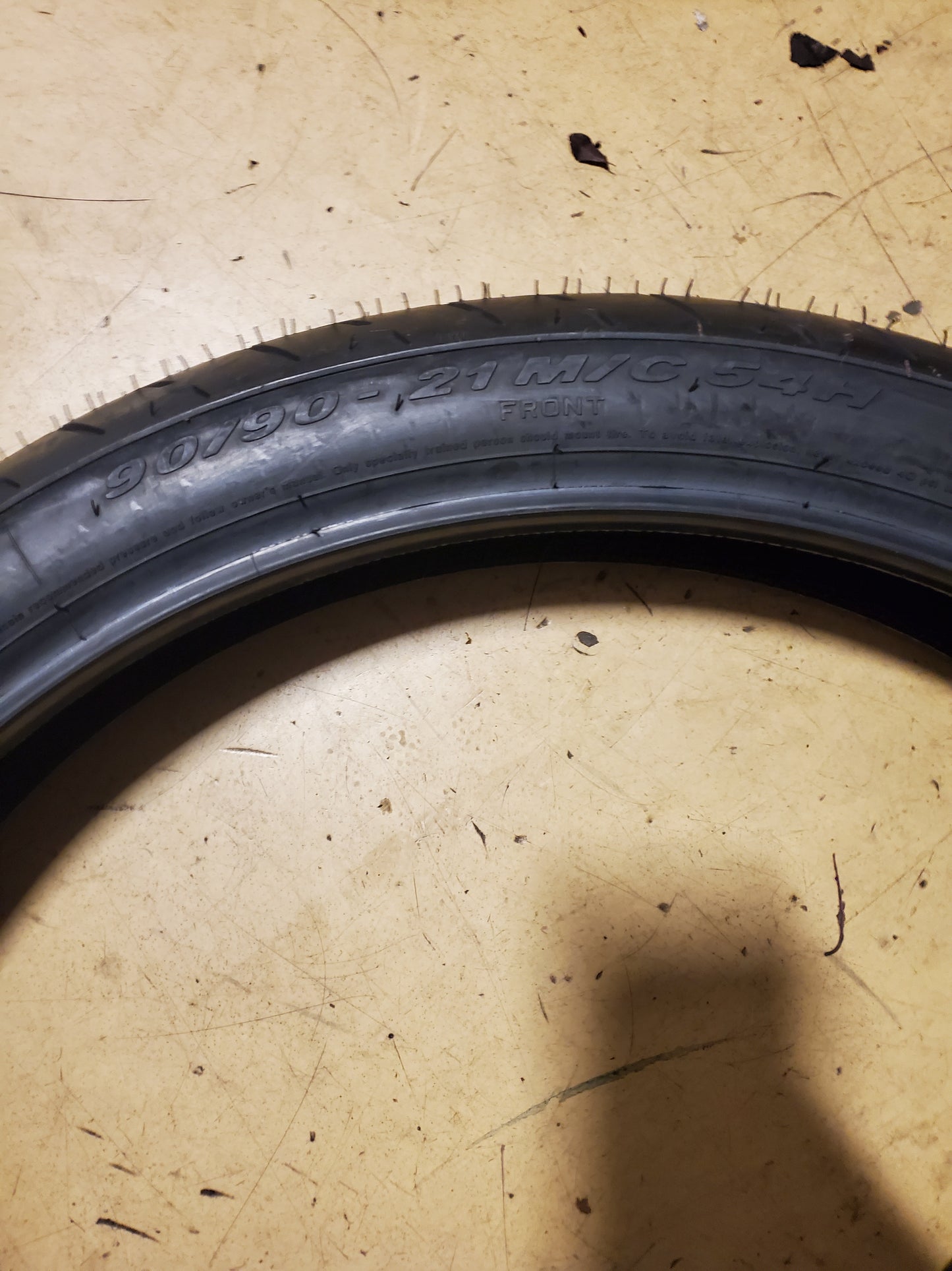 PIRELLI NIGHT DRAGON BSW P 90 90 21 54H FRONT MOTORCYCLE TIRE 1815300P01100