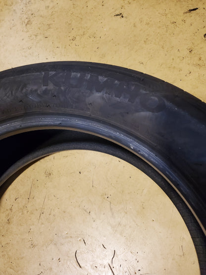 USED 8/32" KUMHO CRUGEN HP71 BSW P 255 50 20 105T ALL SEASON TIRE 2301092