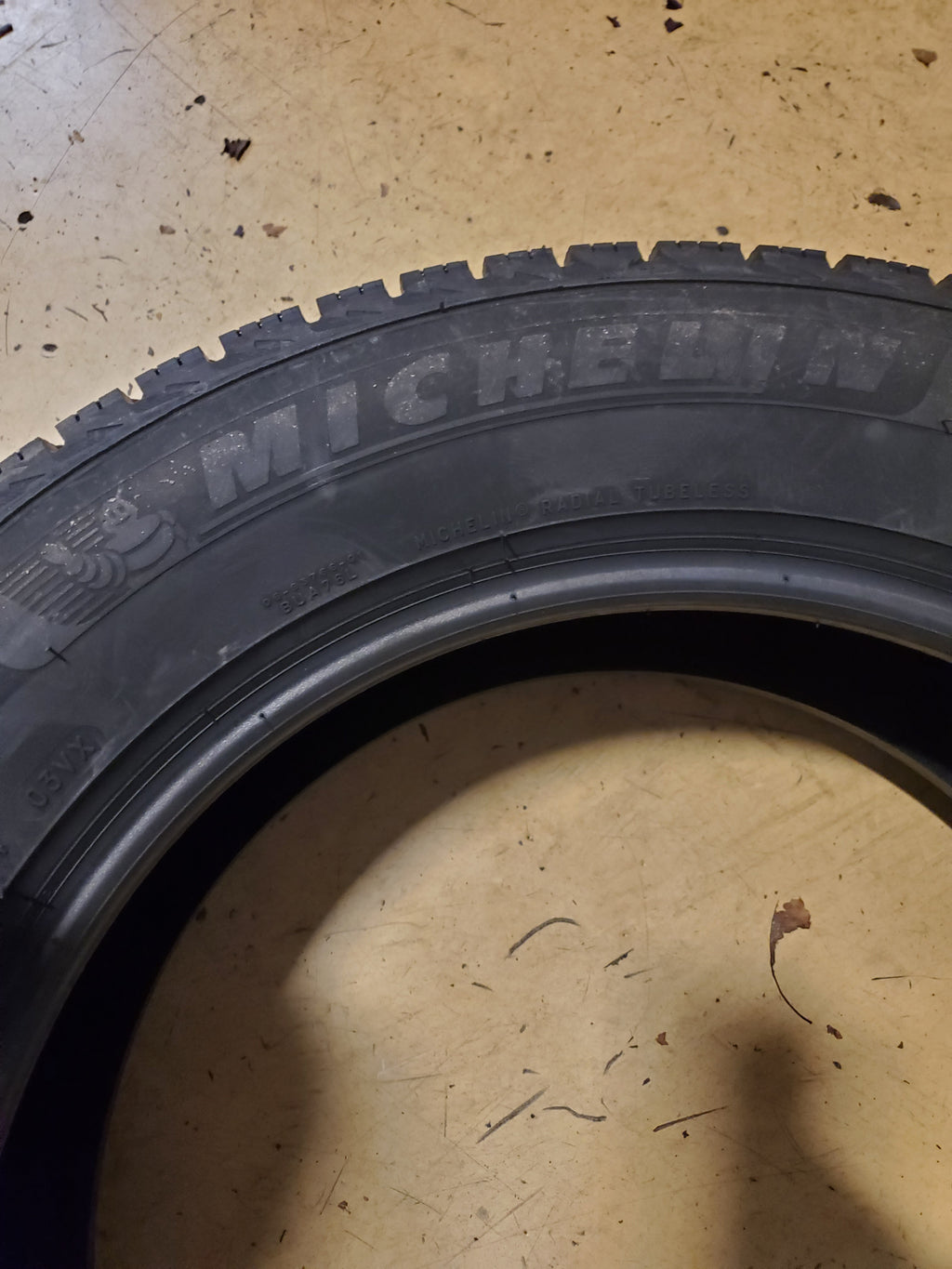 2 MICHELIN X-ICE SNOW BSW P 225 60 18 100H WINTER TIRE 18966