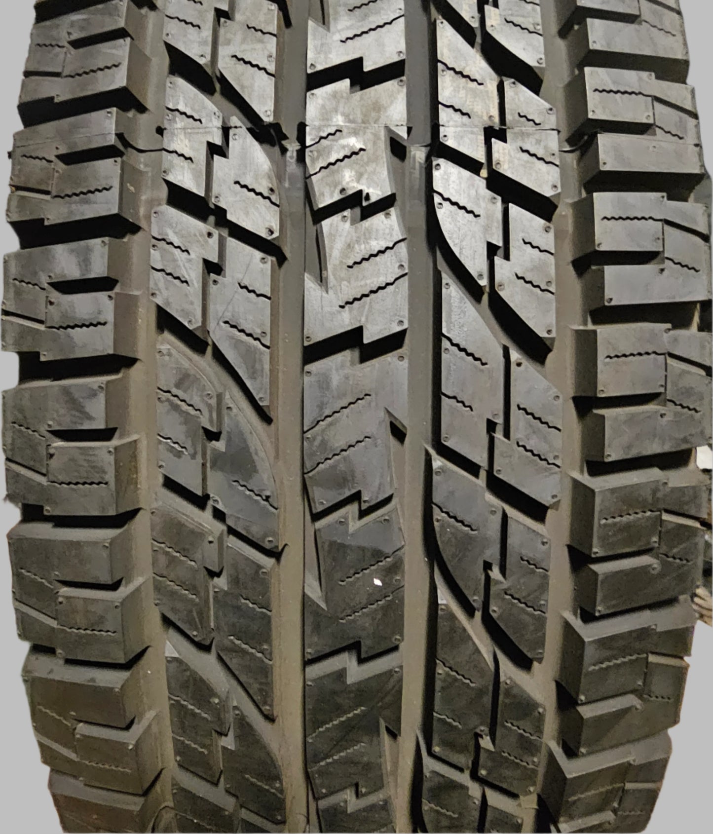 2 YOKOHAMA GEOLANDAR AT LT 315 70 17 121/118S LRE 10PLY ALL TERRAIN  TIRES 1643
