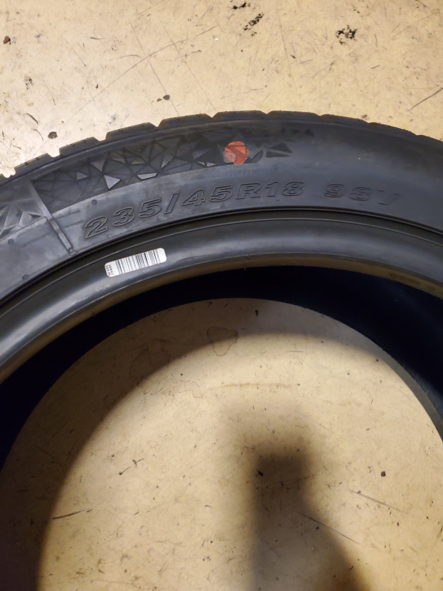 NEXEN WINGUARD SPORT 2 BSW P 235 45 18 98V XL WINTER TIRE 15477NXK