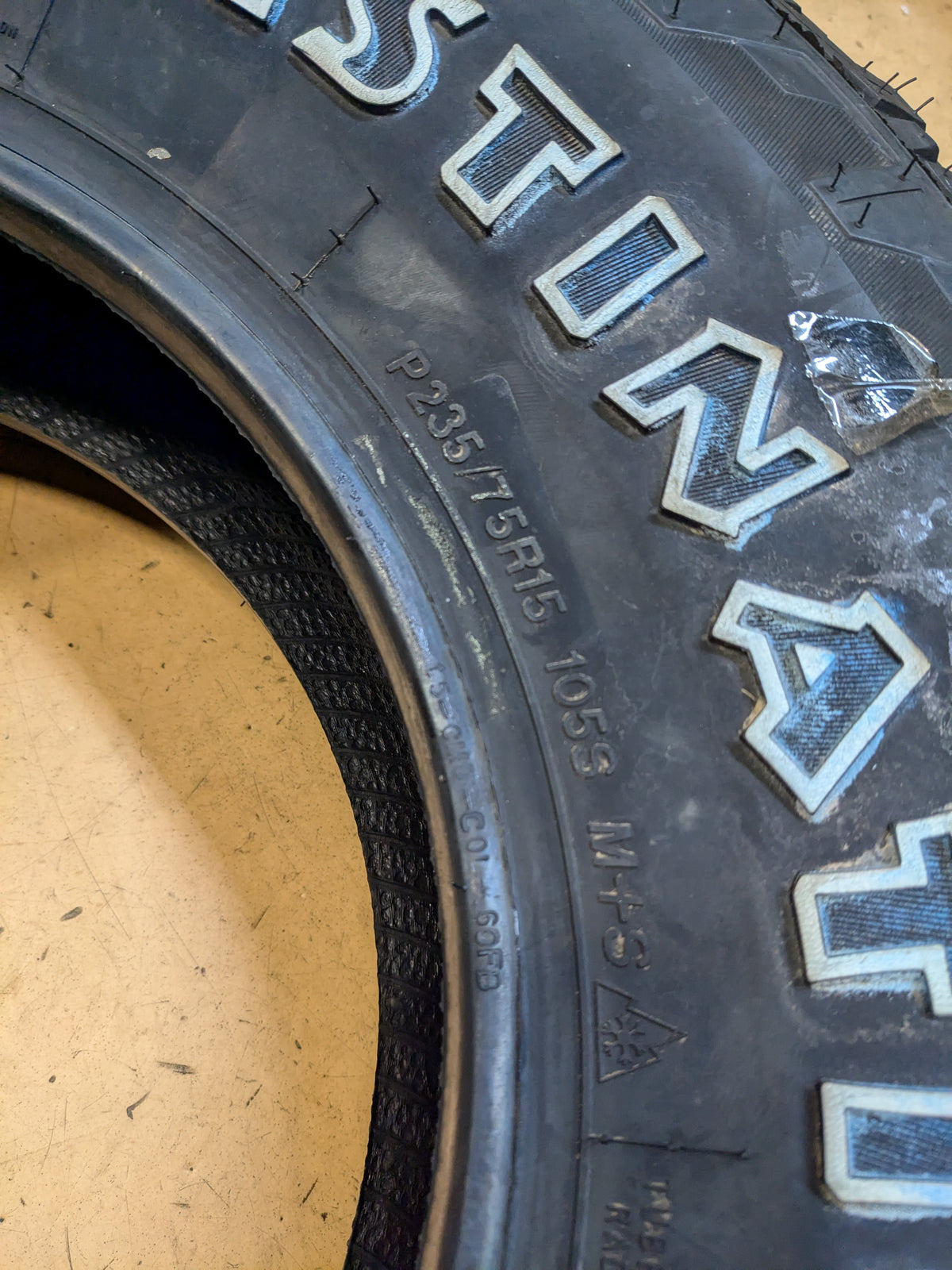FIRESTONE DESTINATION A/T2 RWL P 235 75 15 105S SL ALL TERRAIN TIRE 014043