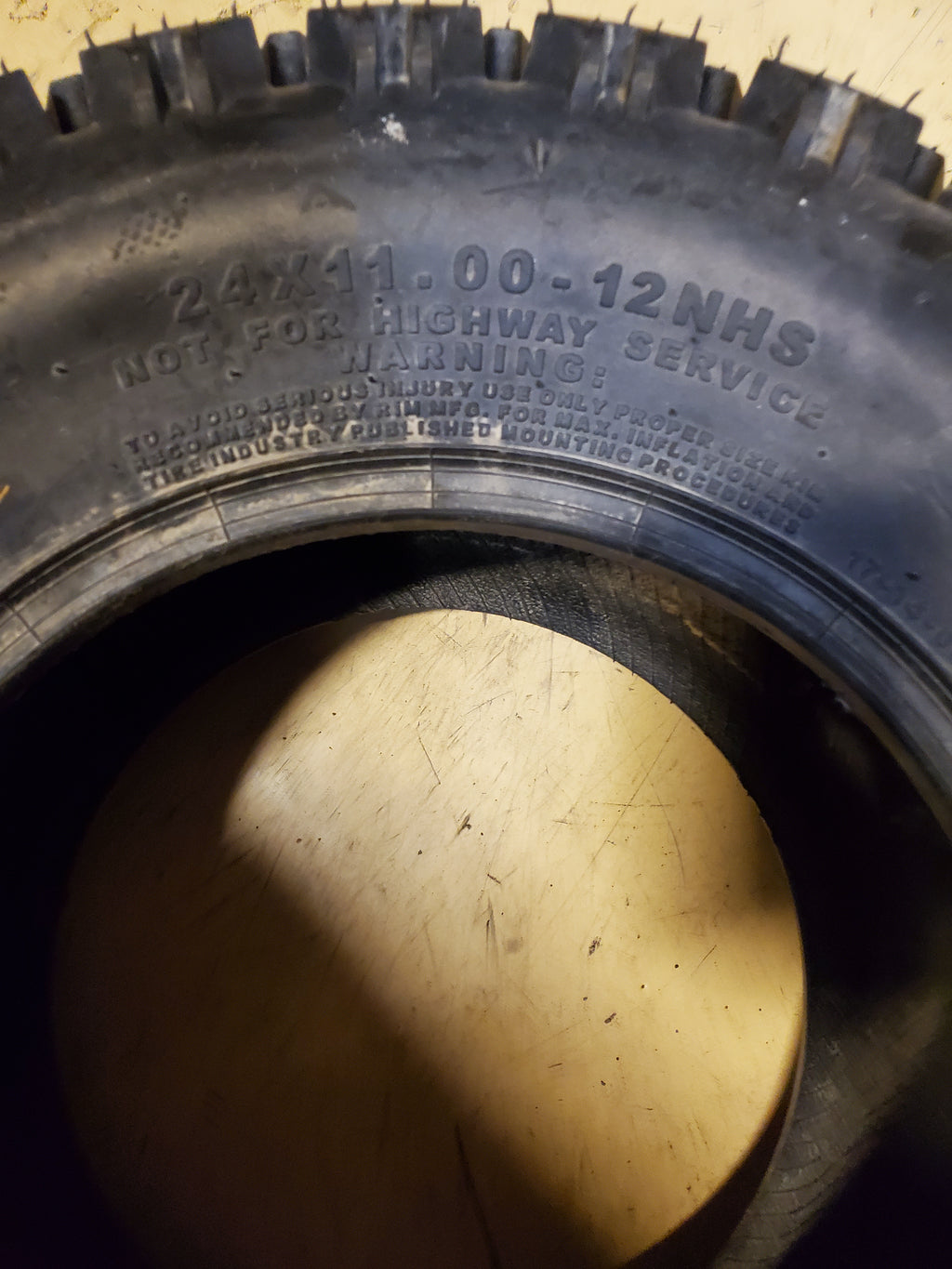 OTR 350 MAG BSW 24 11 12 6PLY ATV/UTV TIRE T24350624110012