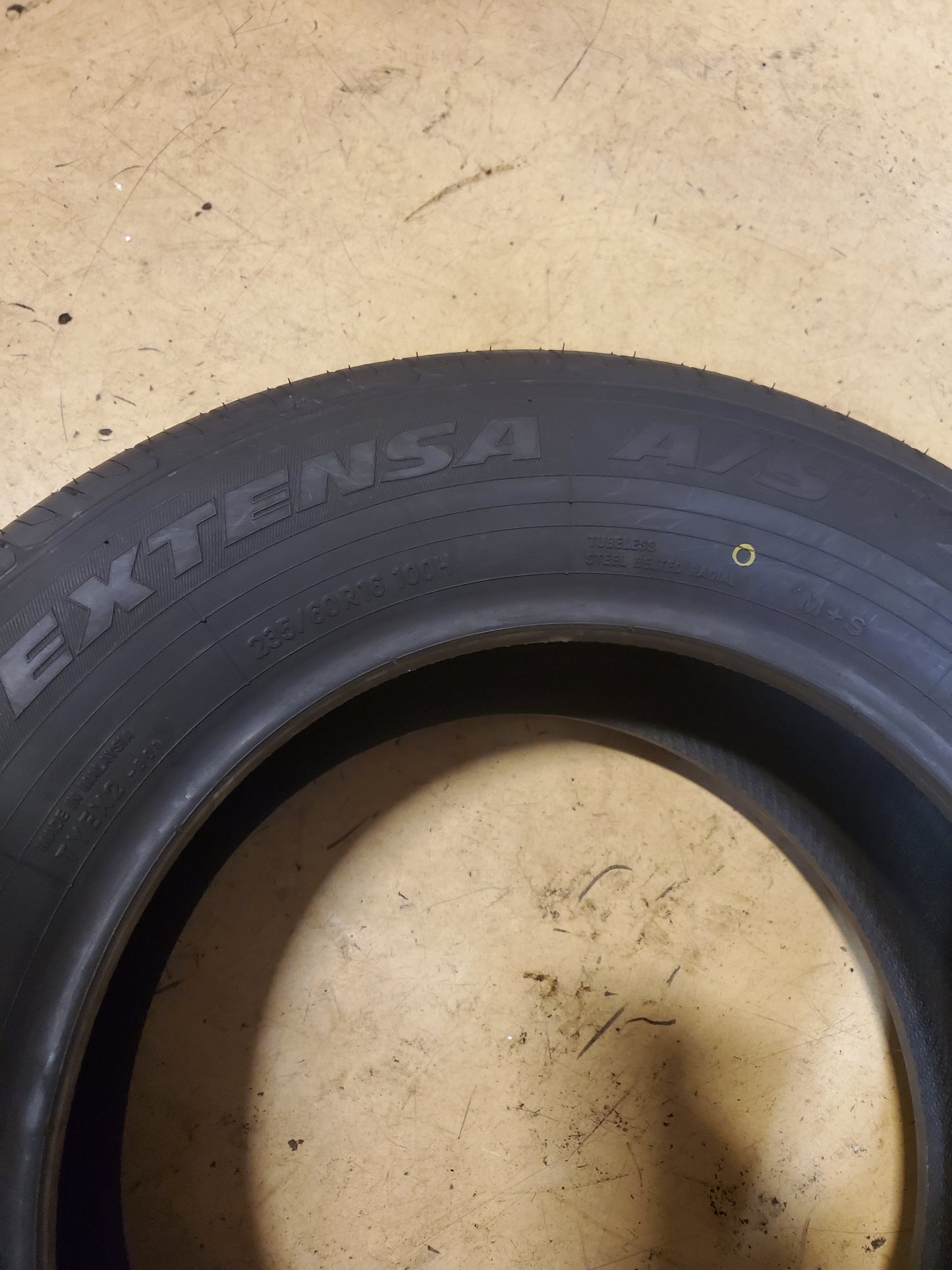 NOS TOYO EXTENSA A/S II BSW P 235 60 16 100H ALL SEASON TIRE 148210