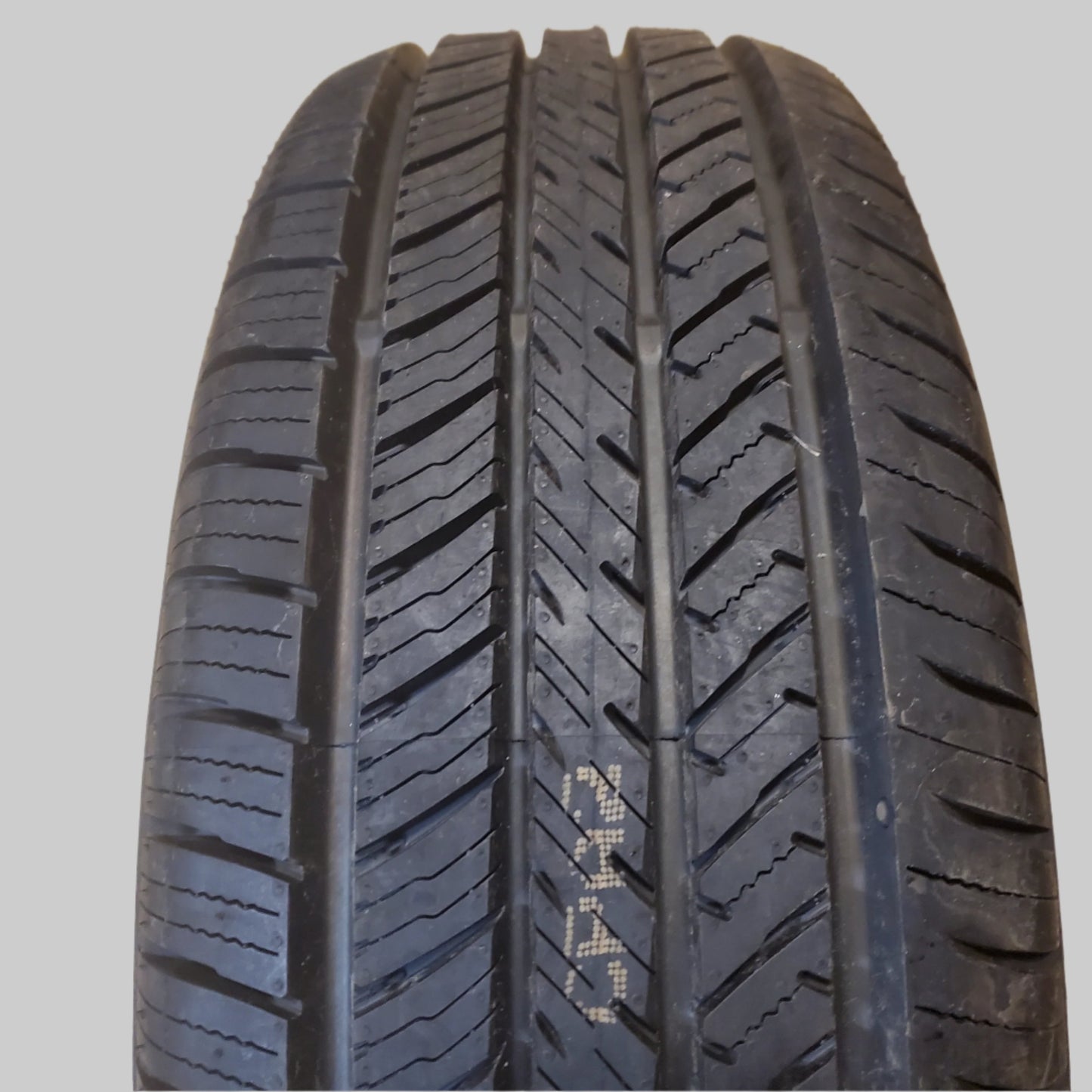 YOKOHAMA YK-GTX P 215 60 16 95V SL ALL SEASON TIRE 110174110