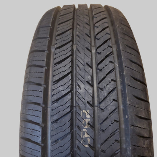YOKOHAMA YK-GTX P 215 60 16 95V SL ALL SEASON TIRE 110174110