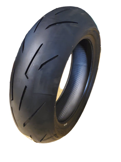 PIRELLI DIABLO ROSSO IV CORSA BSW P 200 60 17 80W REAR MOTORCYCLE TIRE 4150900