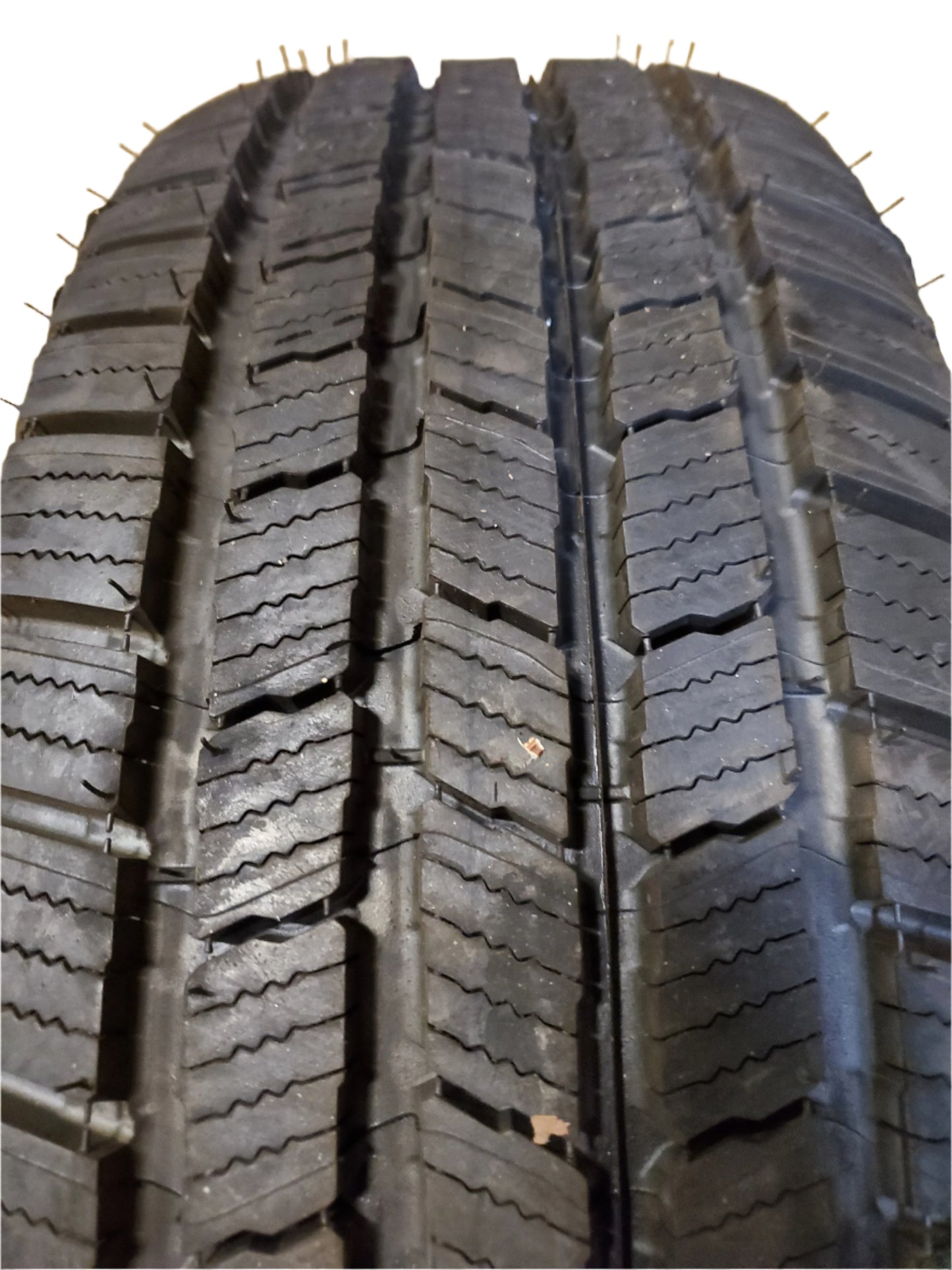 MICHELIN DEFENDER LTX BSW P 235 65 17 104T ALL SEASON TIRE 97630