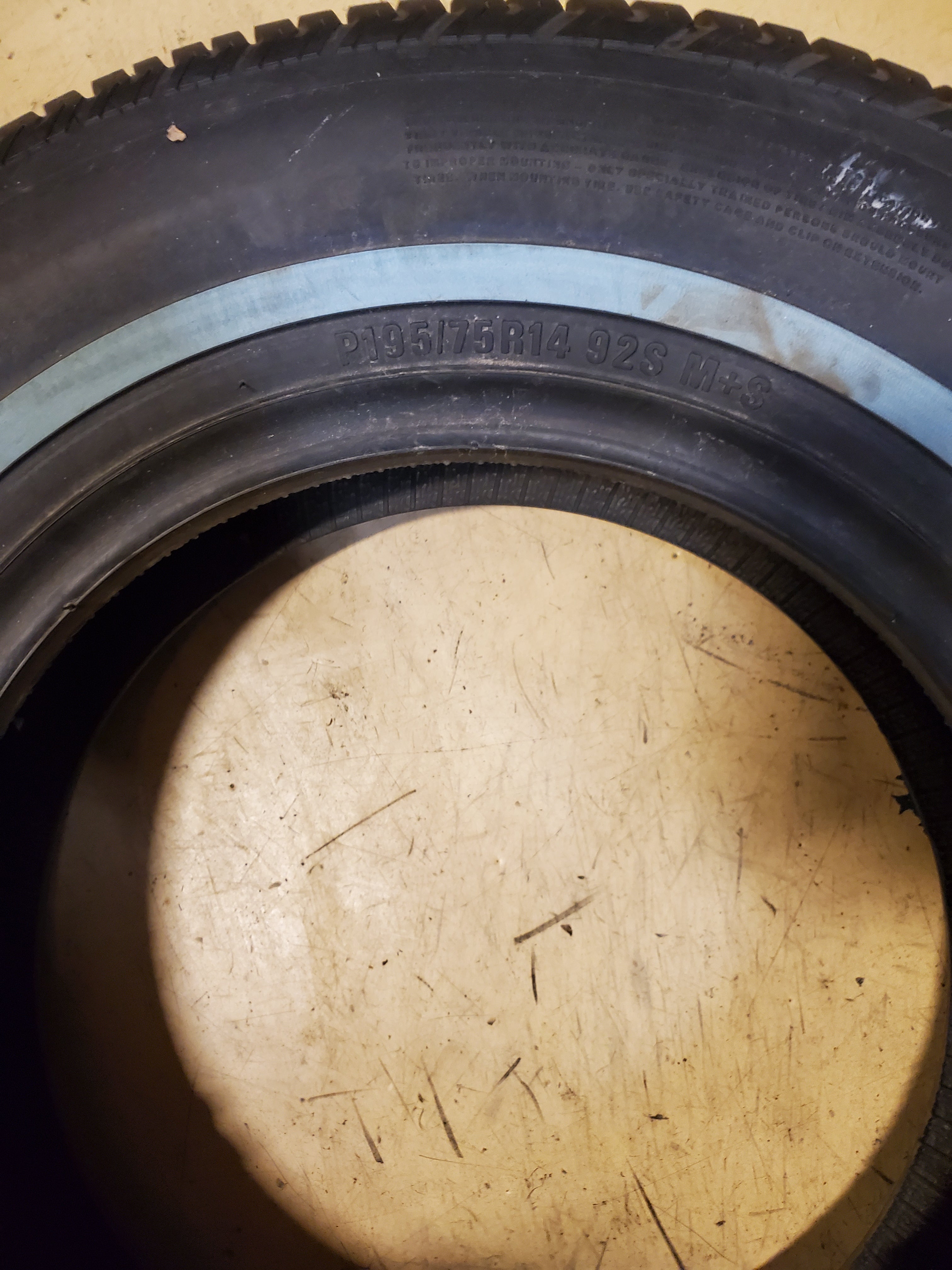 TORNEL CLASSIC NWW P 195 75 14 92S ALL SEASON TIRE 54320