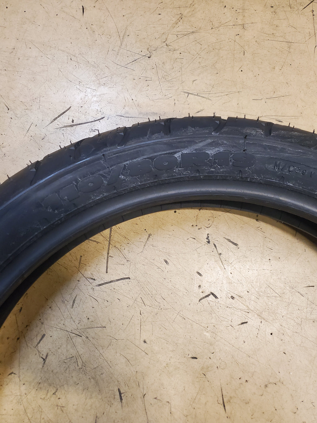 MICHELIN ANAKEE 3 BSW  110 80 19 59V FRONT MOTORCYCLE TIRE 23258