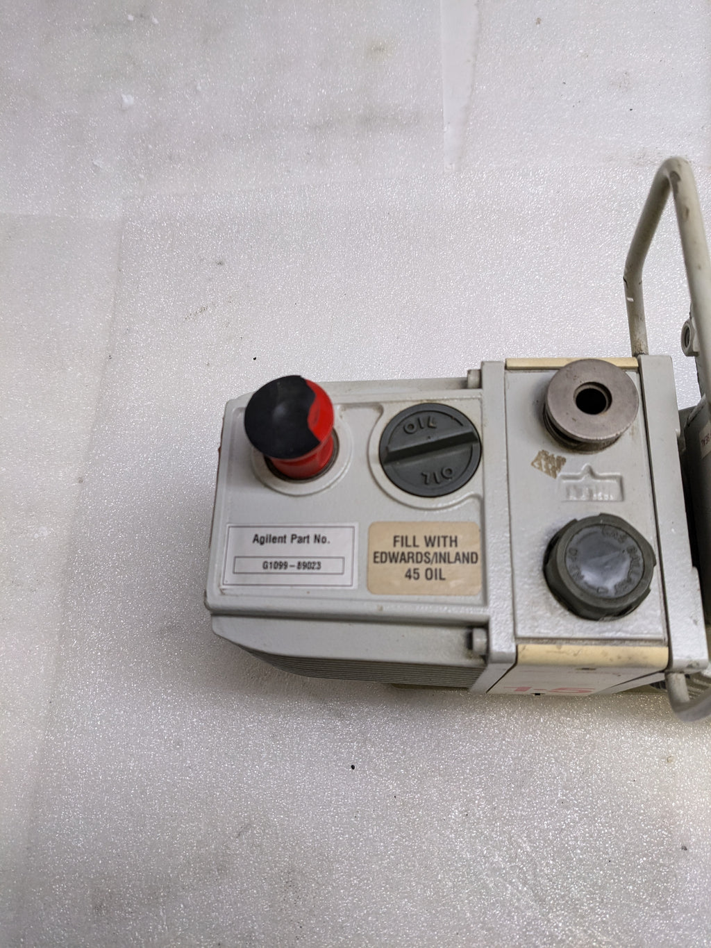 EDWARDS G1099-89023 ROTARY VANE VACCUM PUMP 115V USED B2