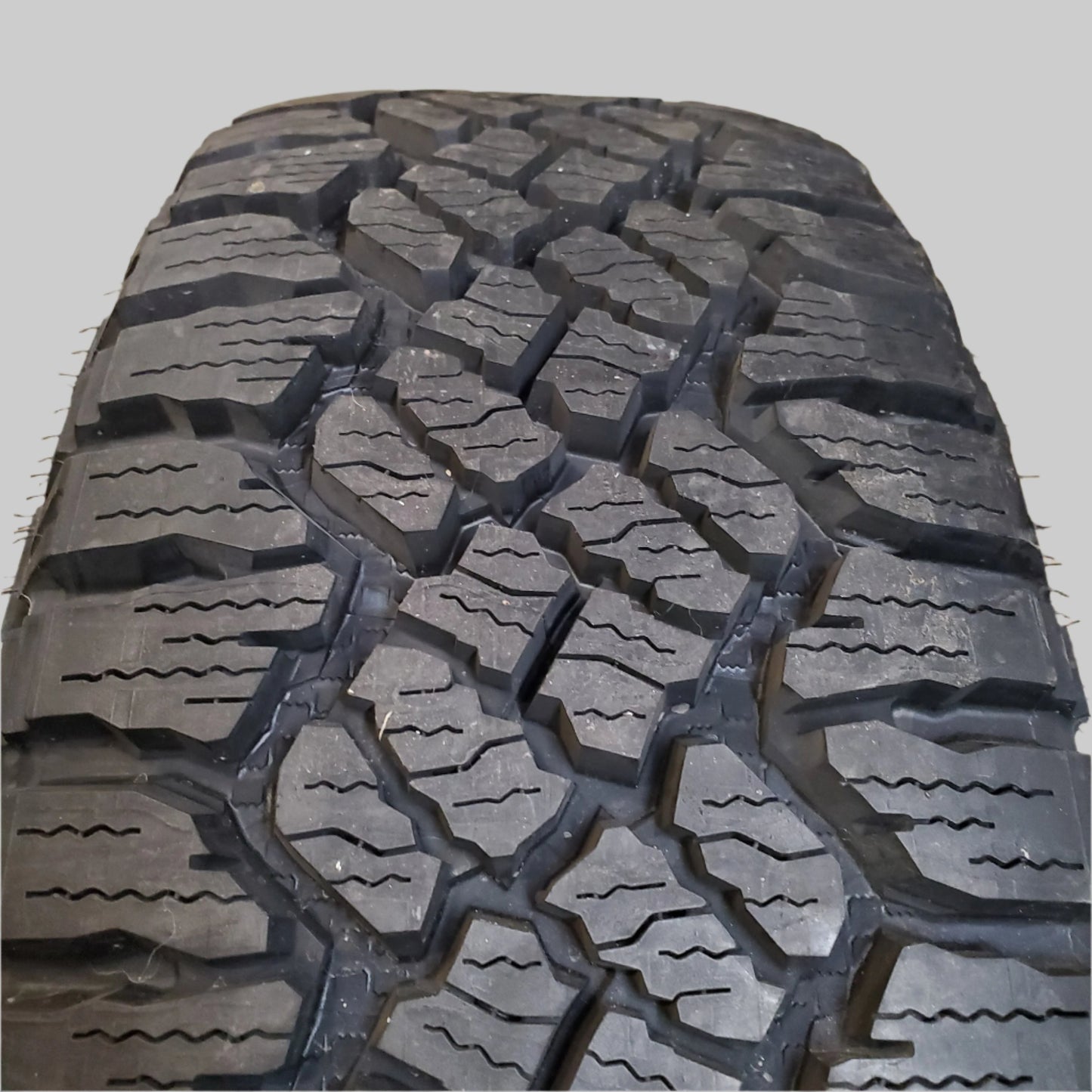 GOODYEAR WRANGLER DURATRAC RT P 275 60 20 115T SL ALL TERRAIN TIRE 150010991