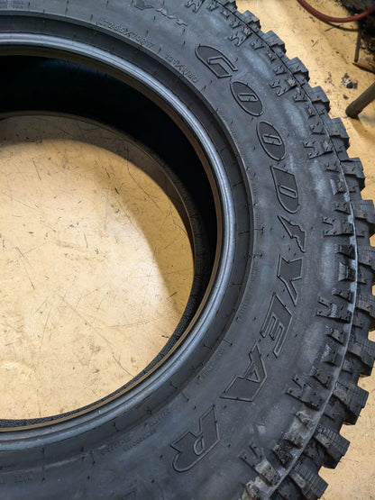 GOODYEAR WRANGLER AUTHORITY AT OWL LT 265 70 17 121/118Q ALL TERRAIN TIRE 751673327
