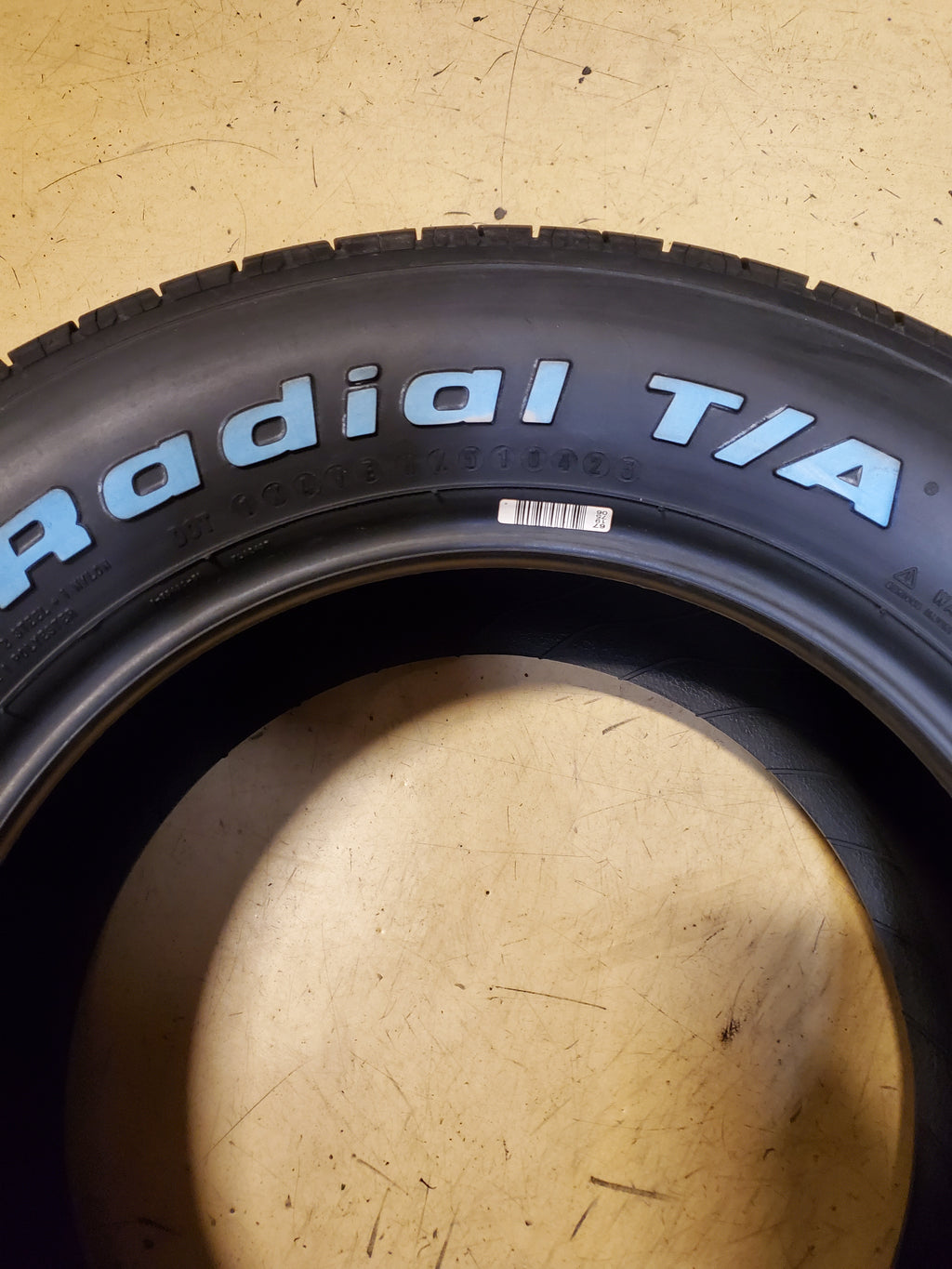 BFGOODRICH RADIAL T/A RWL P 235 60 15 98S ALL SEASON TIRE 19922
