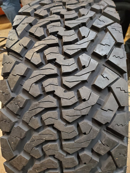 2 VENOM POWER TERRA HUNTER X/T BSW LT 35 12.5 20 125R  12PLY RUGGED TERRAIN TIRE TVPXT09