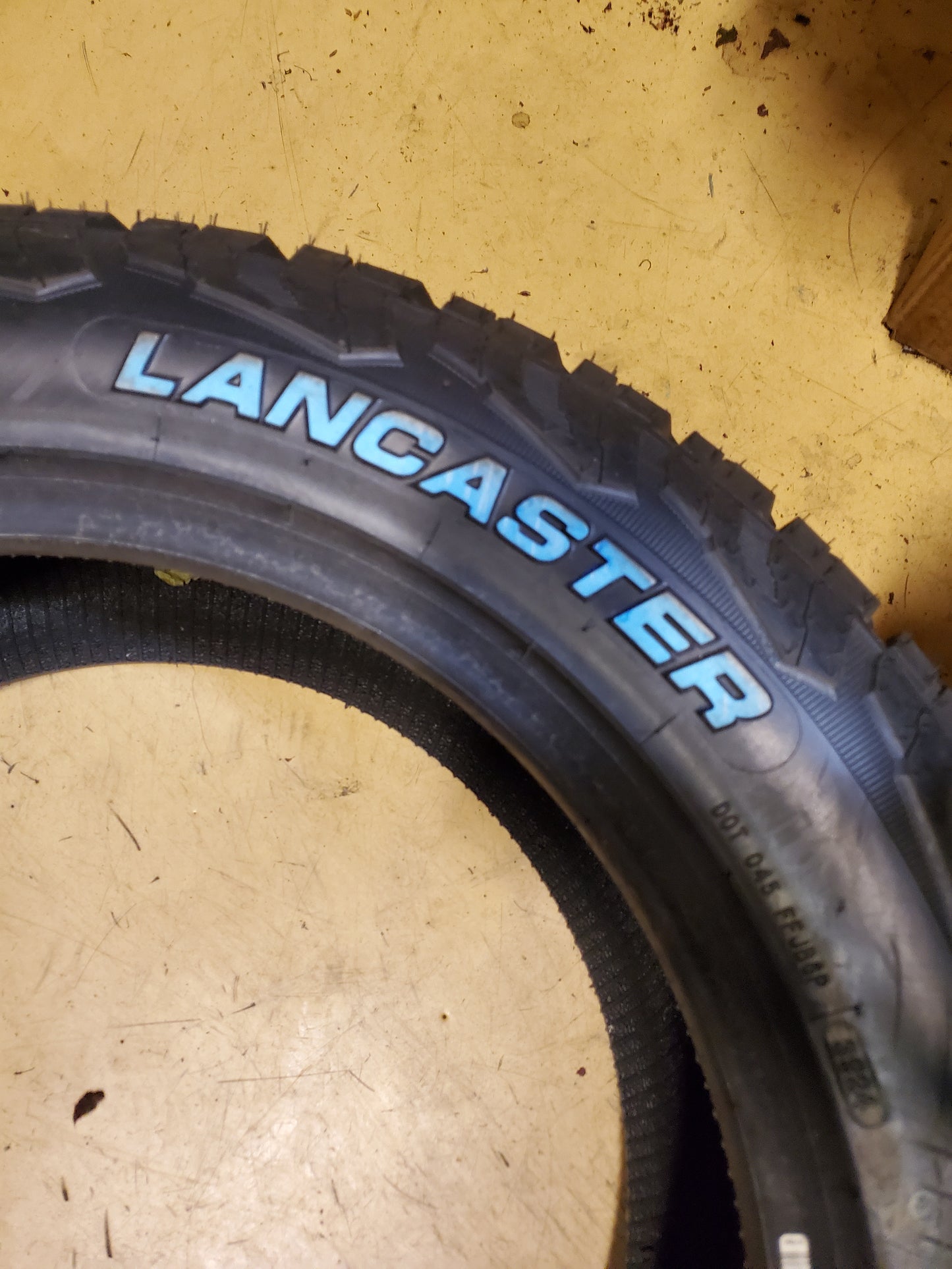 LANCASTER LS-37 A/T RWL P 275 55 20 117H XL ALL TERRAIN TIRE LC1080