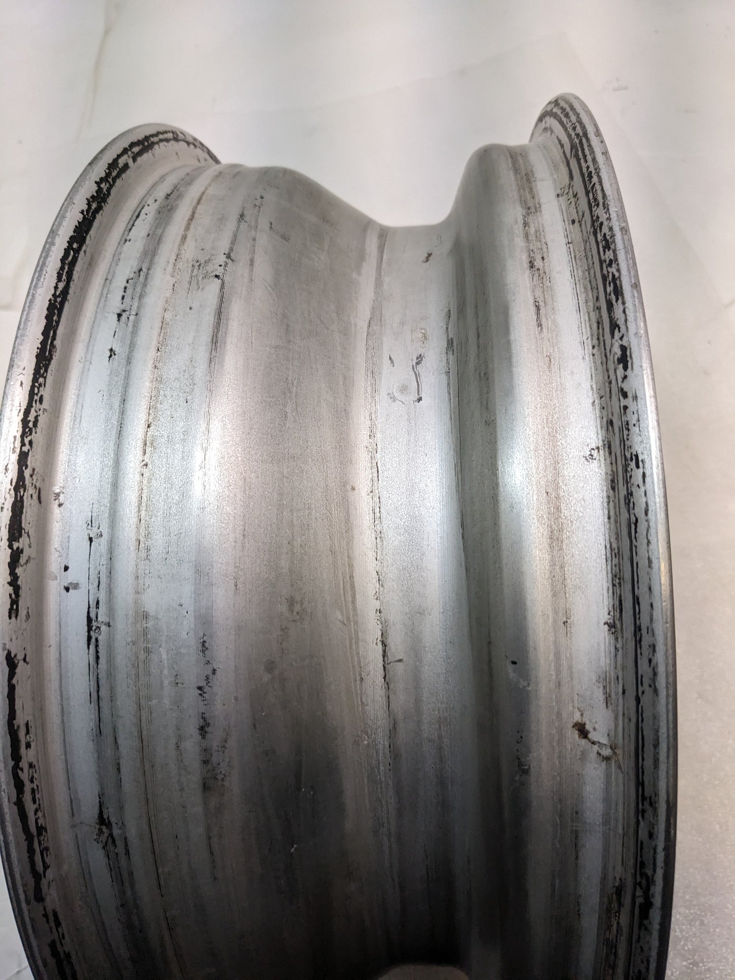 FUCHSFELGE 16X6 16X7 SET OF FOUR WHEELS FOR PORSCHE 991 BLACK SATIN CENTER W/ SILVER ANODIZED LIP USED B2