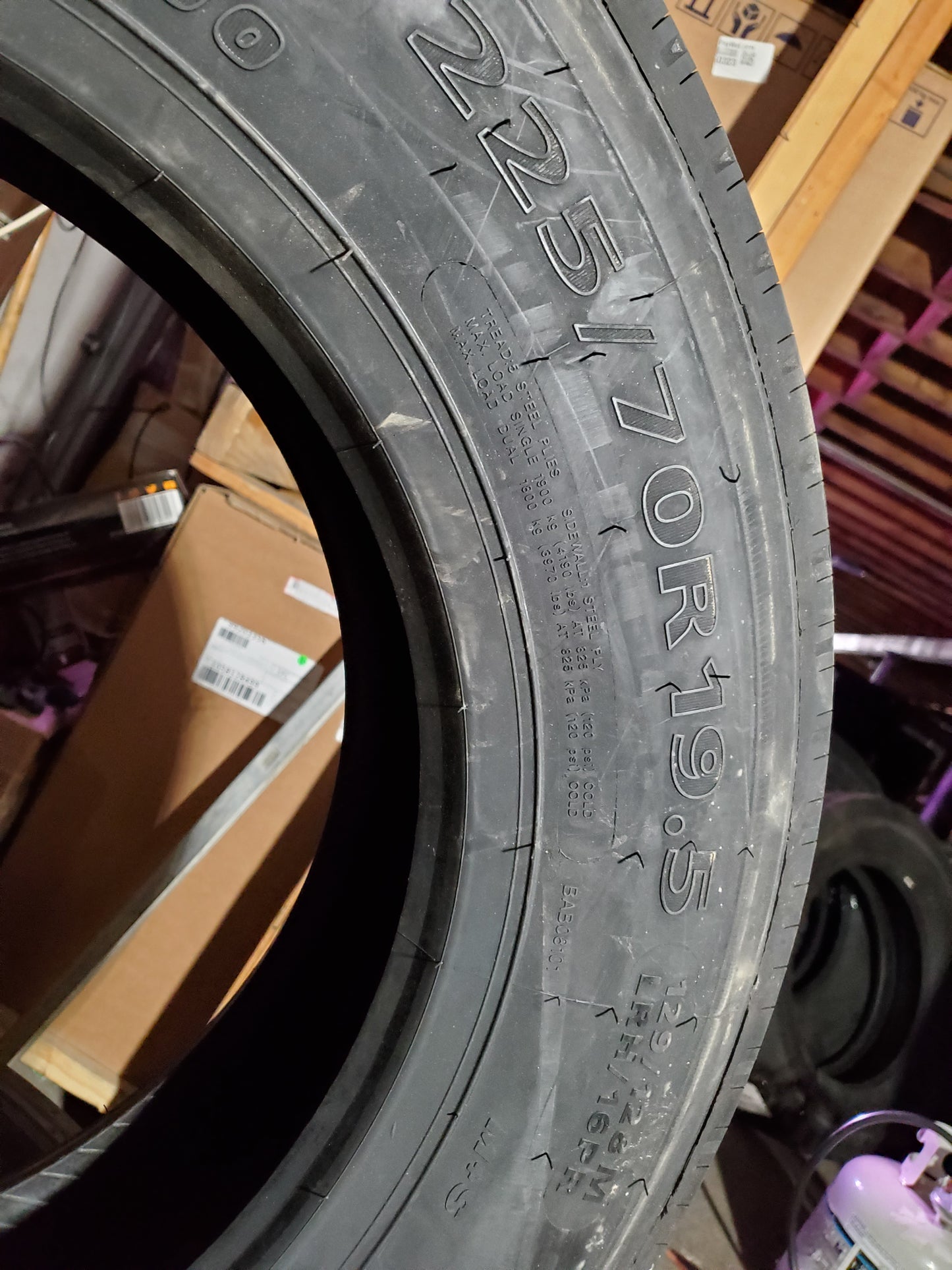 ARROYO AR1000 BSW LT 225 70 19.5 129/128M 16PLY COMMERCIAL TIRE A1K008