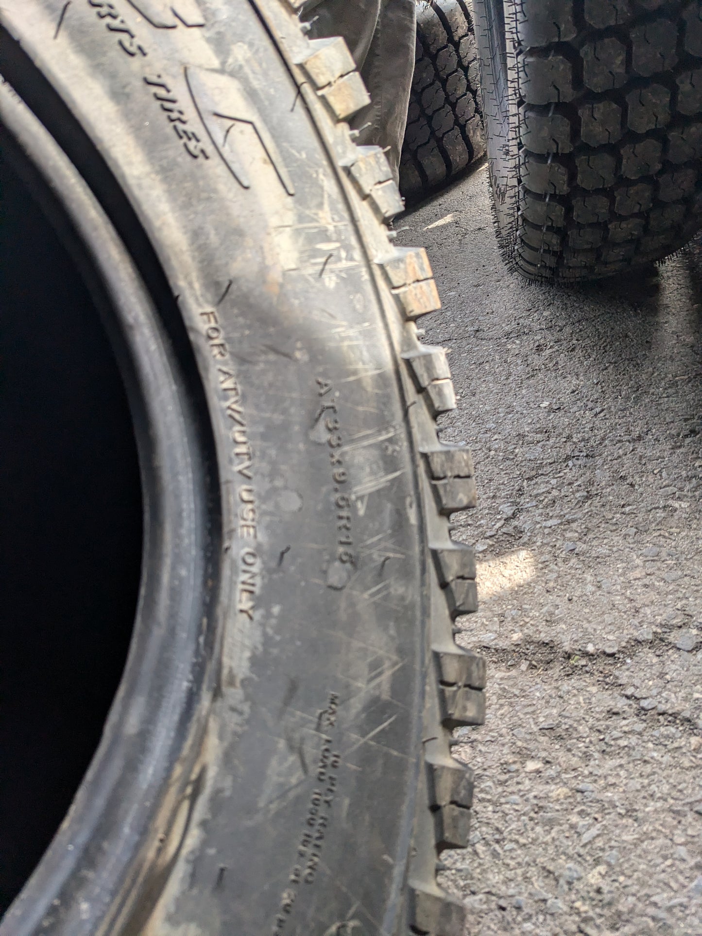 GBC MONGREL SQ BSW AT 33 9.5 15 10PLY ATV/UTV TIRE AM153395MGSQ