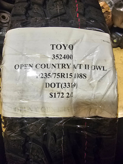 2 NOS TOYO OPEN COUNTRY AT AT II OWL P 235 75 15 108S SL ALL TERRAIN TIRES  352400