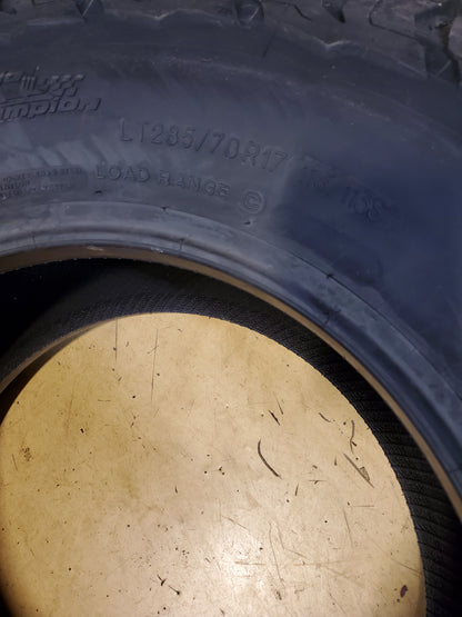 2 BFGOODRICH ALL-TERRAIN T/A KO3 BSW LT 285 70 17 116/113S 6PLY TIRE 62187