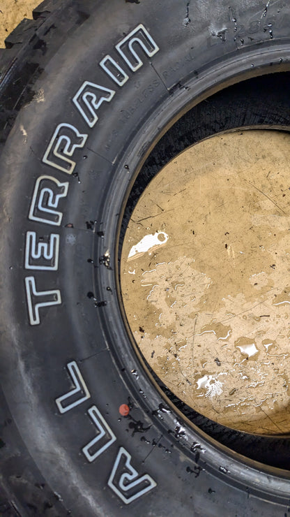 TRAIL GUIDE ALL TERRAIN BSW LT 285 70 17 121/118S 10PLY  TIRE TGT83