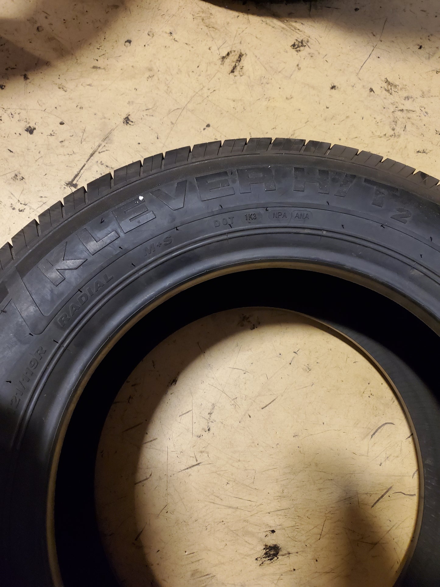 NOS KENDA KLEVER H/T 2 BSW P 235 65 16C 121/119R 10PLY HIGHWAY TIRE 600025