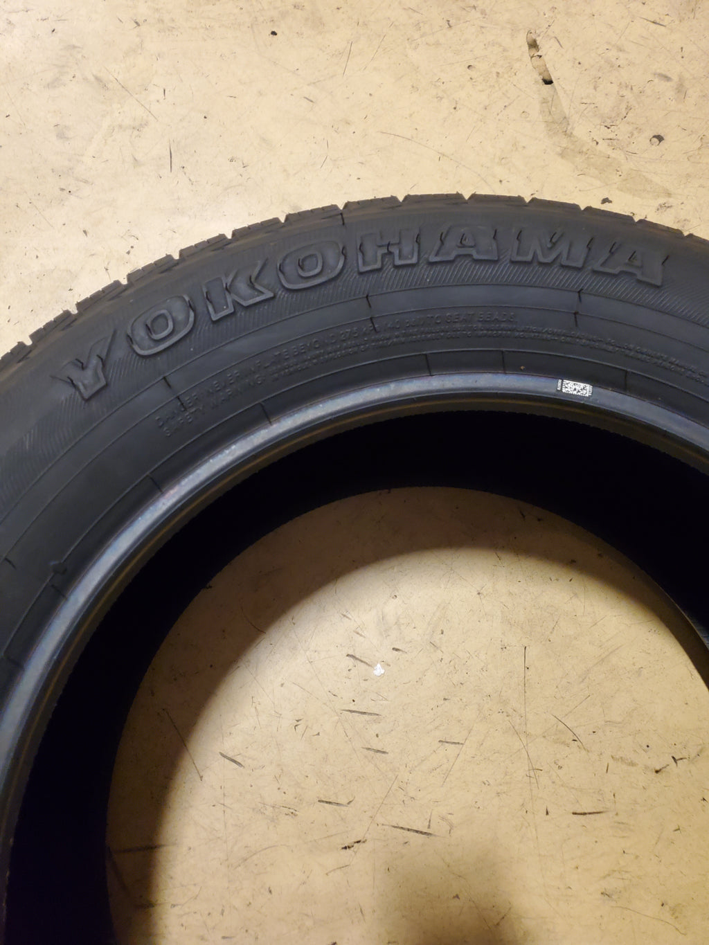 YOKOHAMA GEOLANDAR H/T G056 BSW P 245 60 18 104H HIGHWAY TIRE 110105606