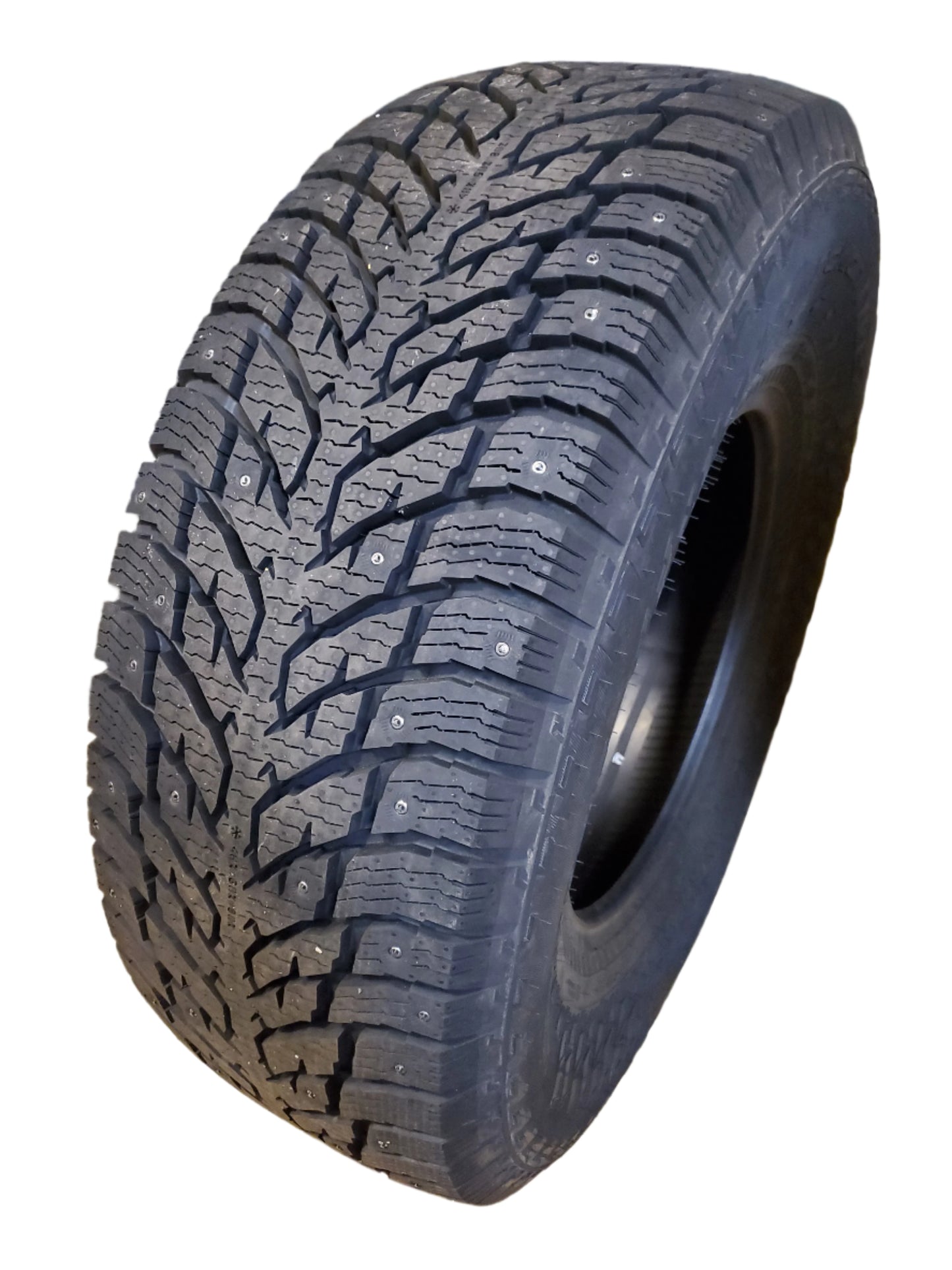 NOKIAN HAKKAPELIITTA LT3 STUDDED BSW LT 315 70 17 121/118Q 8PLY WINTER TIRE TS430957