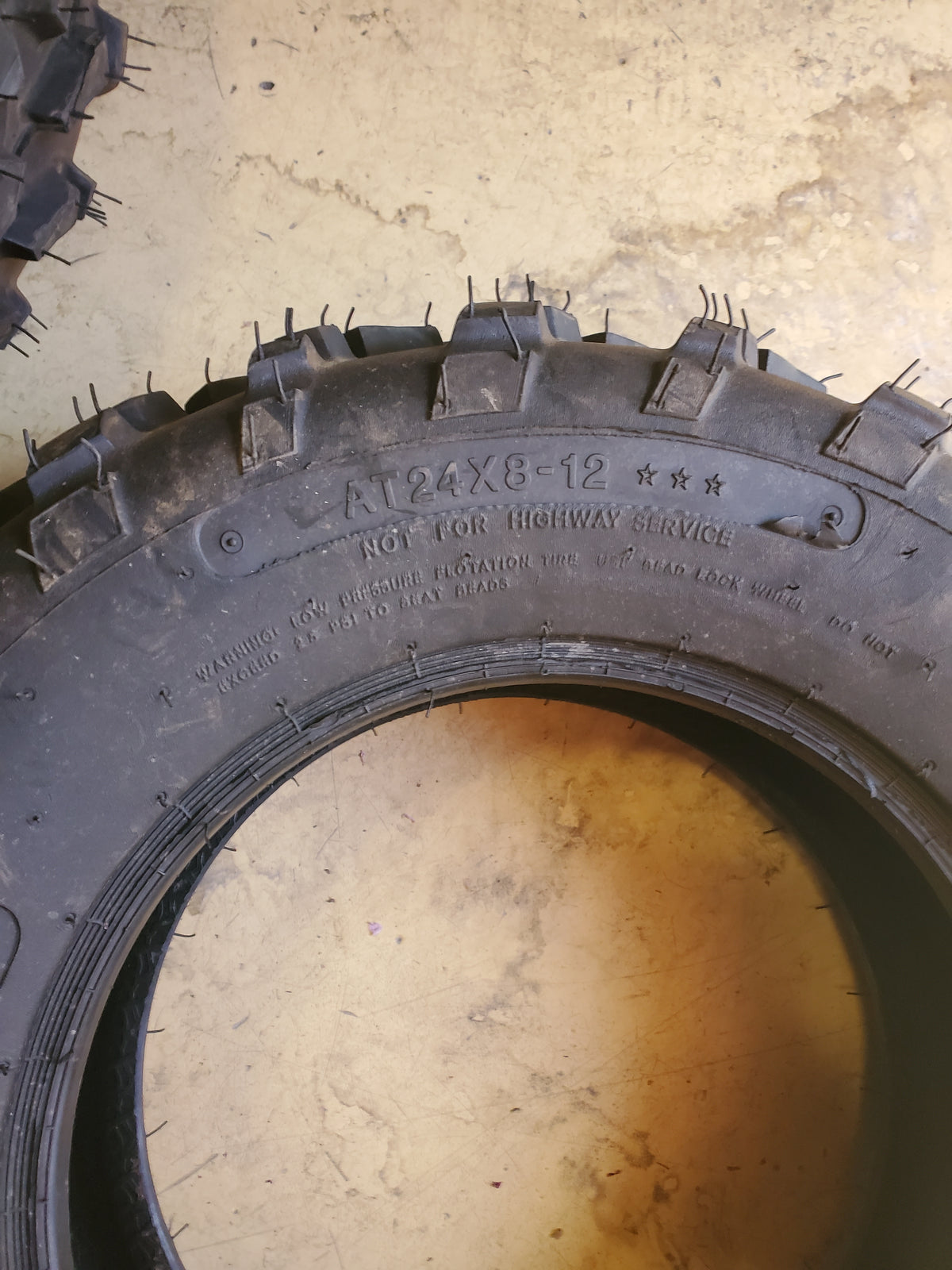 NOS CARLISLE AT489 BSW AT 24 8 12 4PLY ATV/UTV TIRE 6P0819