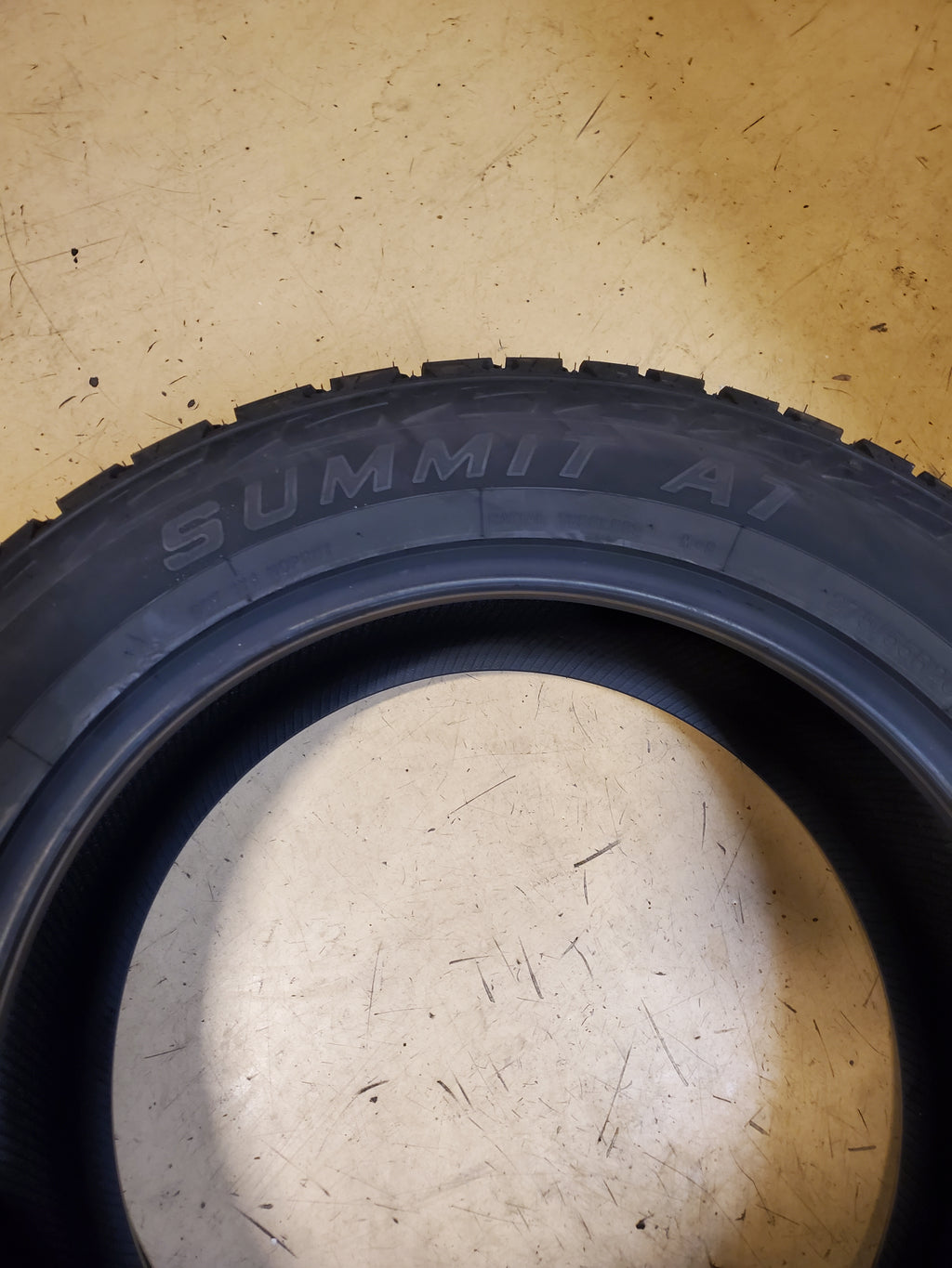 SUMMIT TRAIL CLIMBER AT BSW P 275 55 20 117H XL ALL TERRAIN TIRE 261520