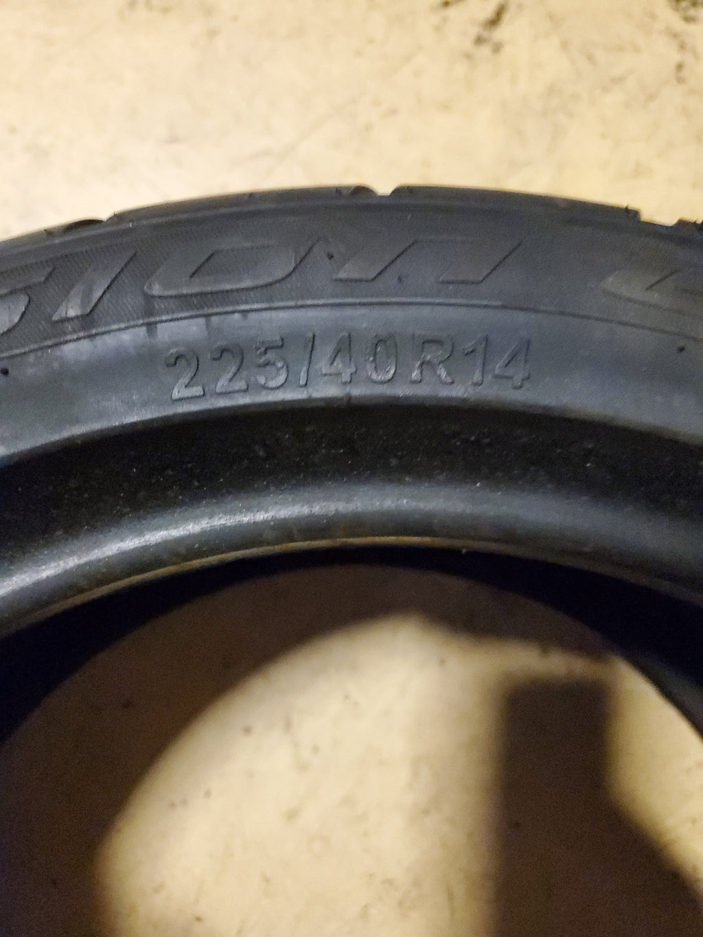 GTW FUSION GTR BSW  225 40 14 76J 4PLY GOLF TIRE 20075