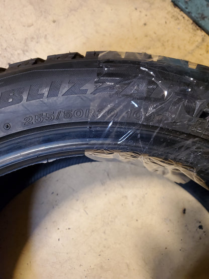 BRIDGESTONE BLIZZAK DM-V2 BSW P 255 50 20 109T XL WINTER TIRE 015947