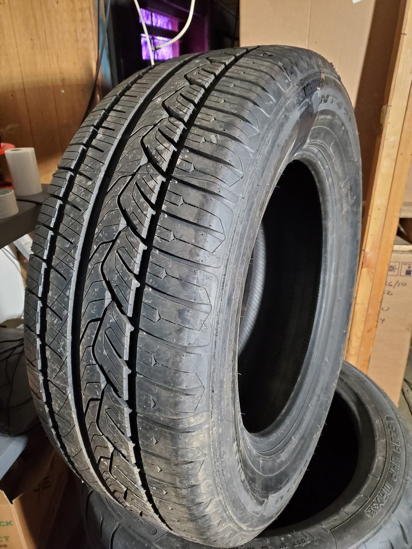 NITTO NT421Q BSW P 265 60 18 114V ALL SEASON TIRE 210720