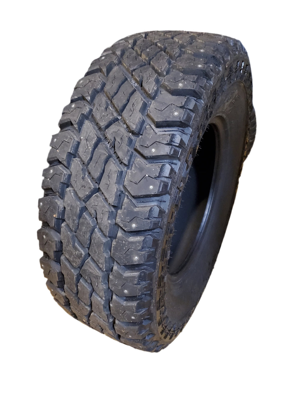 COOPER DISCOVERER S/T MAXX BSW LT 305 70 18 126/123Q 10PLY TIRE 170078004