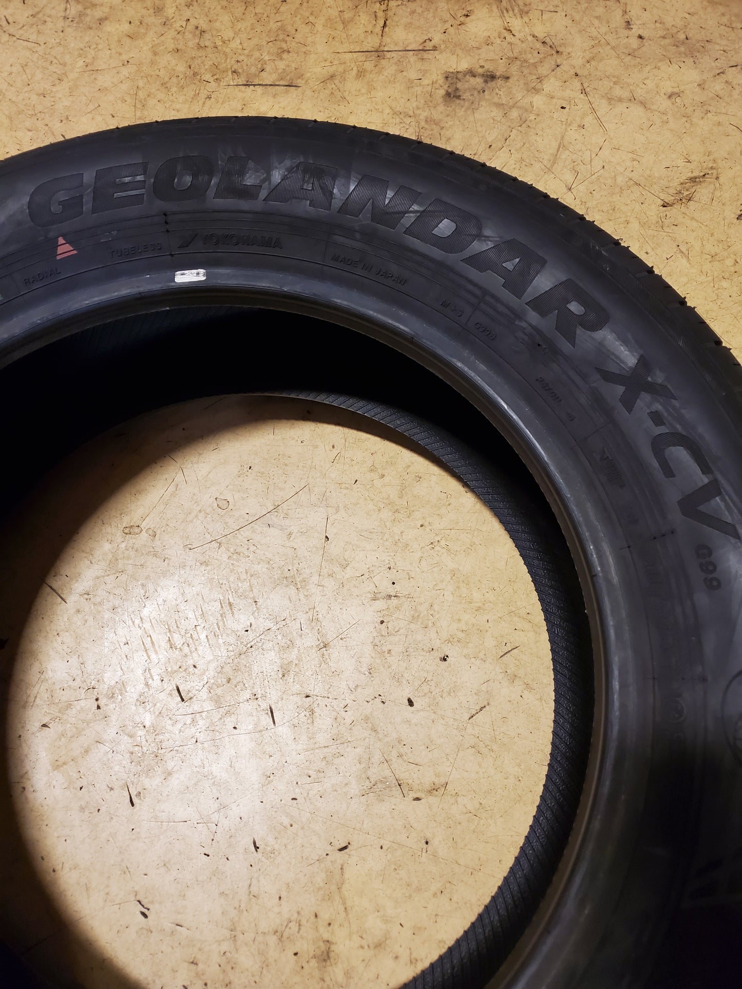 2 YOKOHAMA GEOLANDAR X-CV G99B BSW P 235 60 18 103H ALL SEASON TIRE R5985