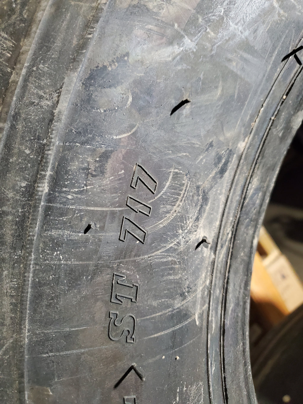 SUMITOMO ST717 BSW LT 9 17.5 126G 14PLY ALL POSITION TIRE 5530438