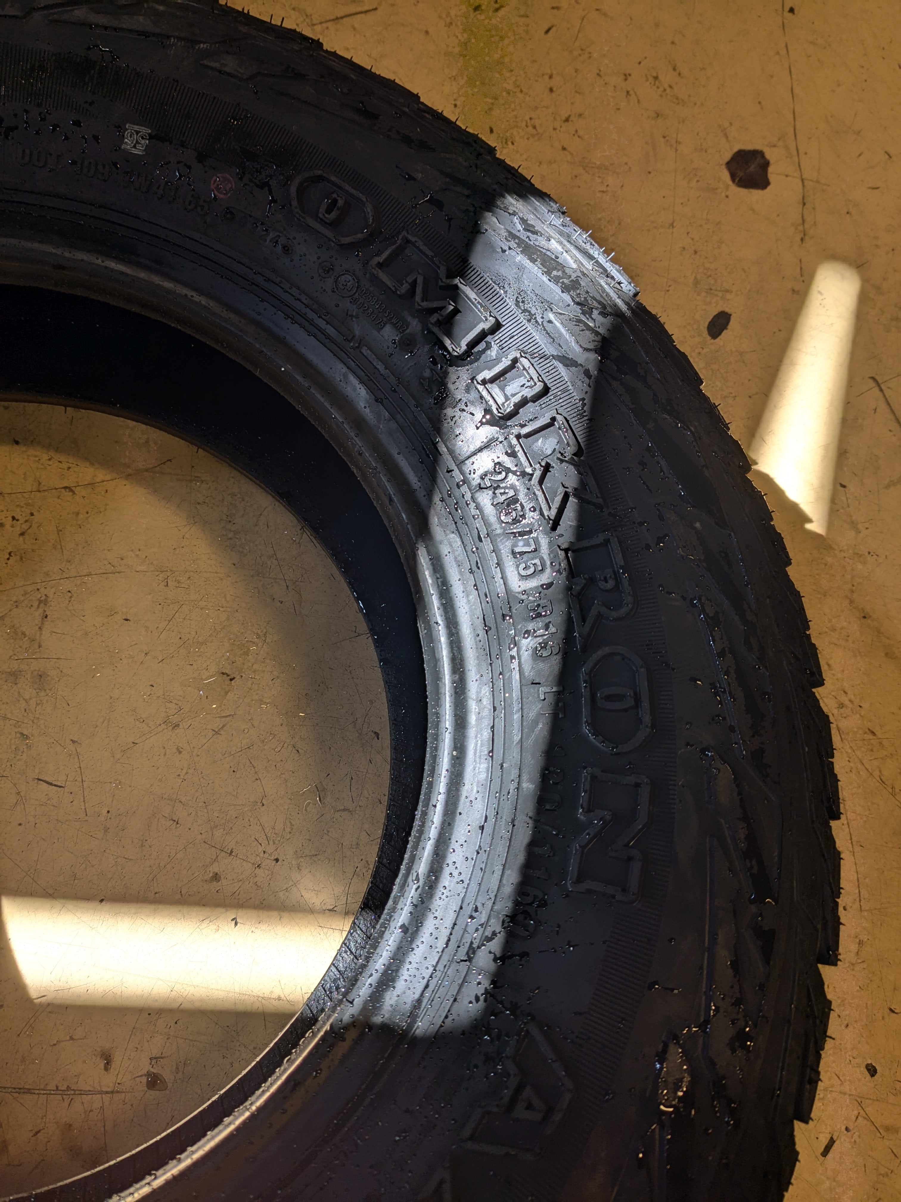 ACCELERA OMIKRON A/T BSW LT 245 75 16 120/116Q E ALL TERRAIN TIRE 1200031874