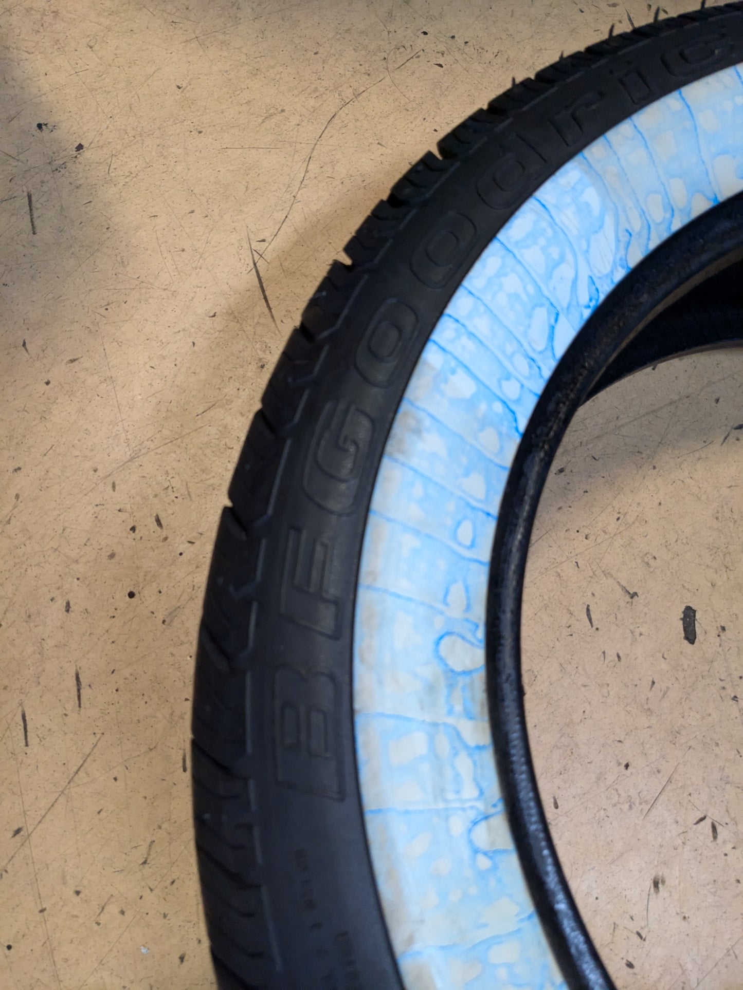 NOS BFGOODRICH SILVERTOWN RADIAL WWW P 185 65 15 86S COKER TIRE TIRE 579605